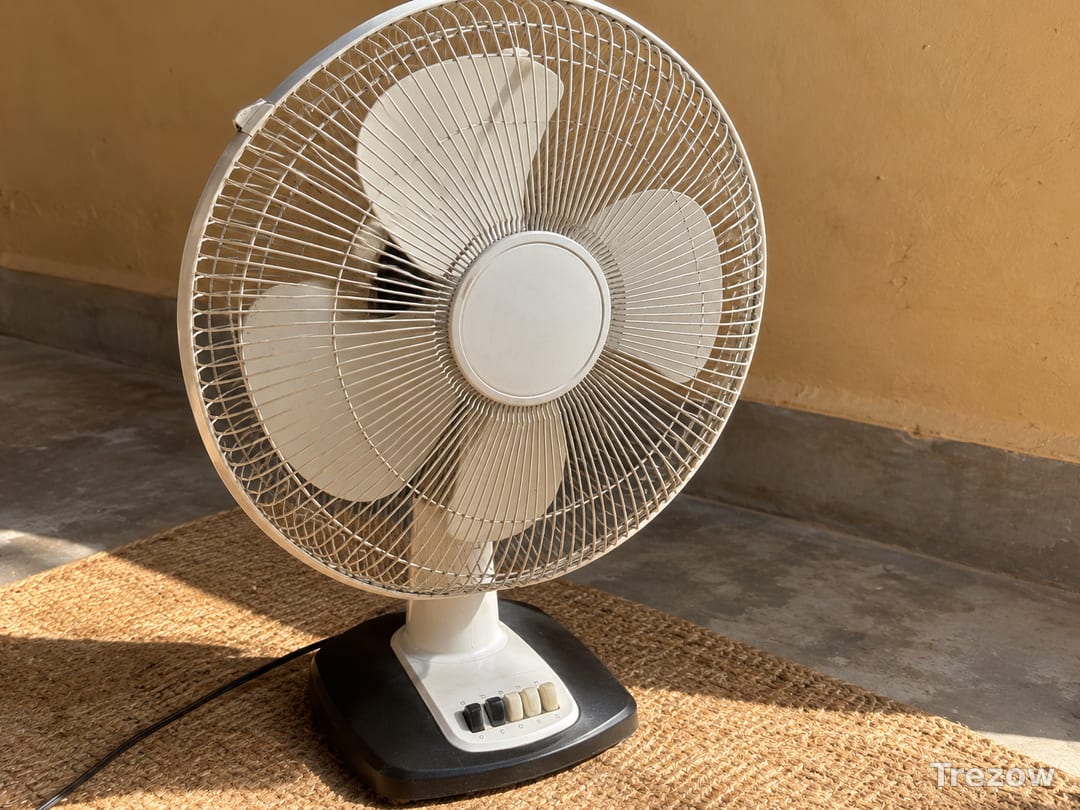 Table fan, motor needs repair