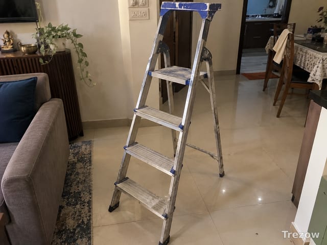Aluminium step ladder, 4 steps