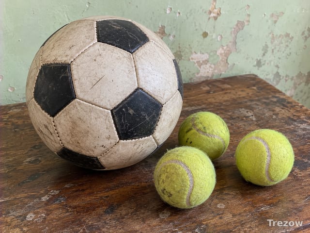 Football with 3 tennis balls