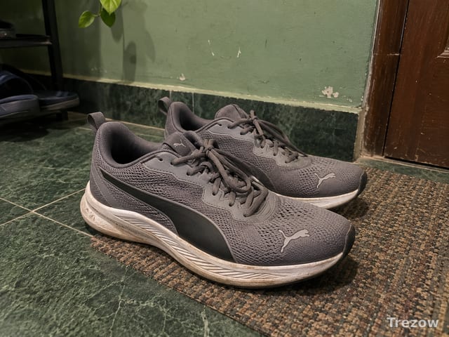 Puma running shoes, men's UK 8